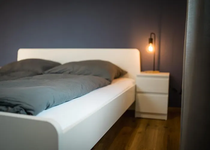 Doppelzimmer 2 - Neu Renoviert
