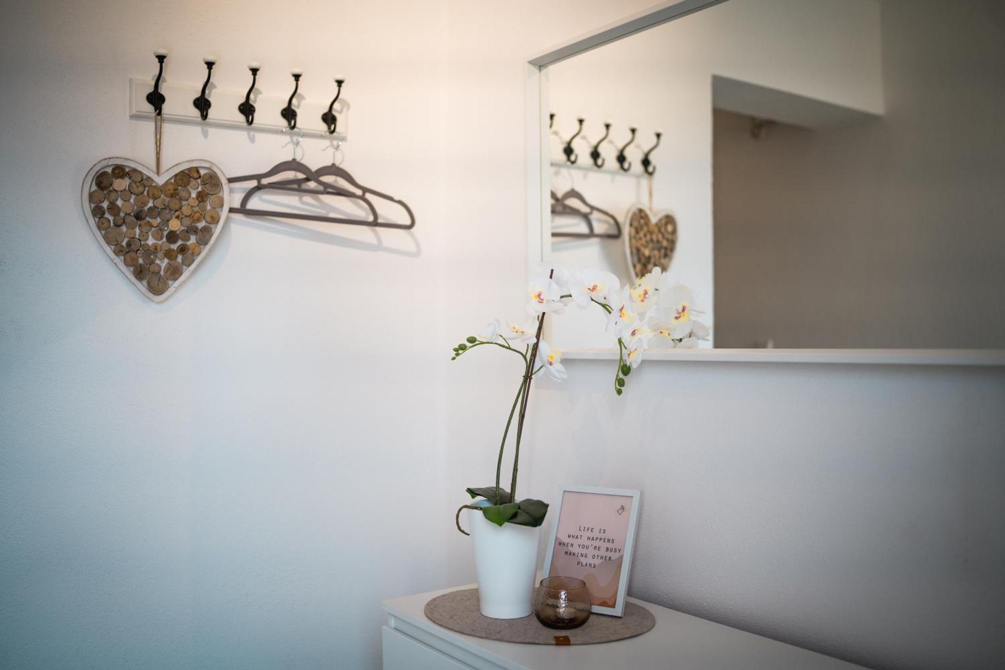 Doppelzimmer 2 - Neu Renoviert Apartment Dinkelsbuehl